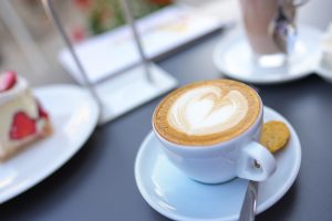 Cafe au lait | Cafe au lait Spots | Cafe au lait Dahlia |
